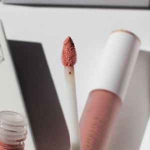 EM Cosmetics Magic Hour True Lip Gloss